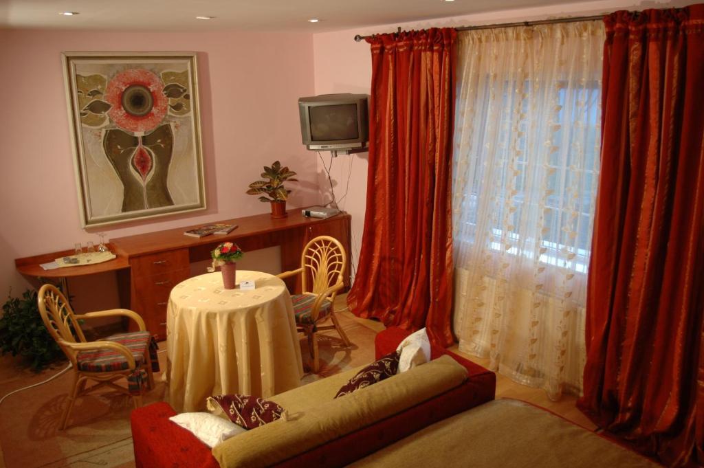 Country Club La Mesteceni Sebeş Rum bild