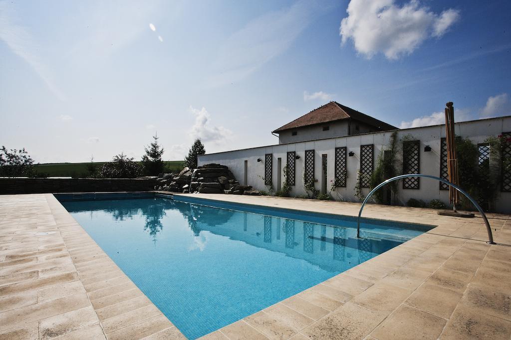Country Club La Mesteceni Sebeş Exteriör bild